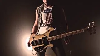 THE CROWN - Headhunter