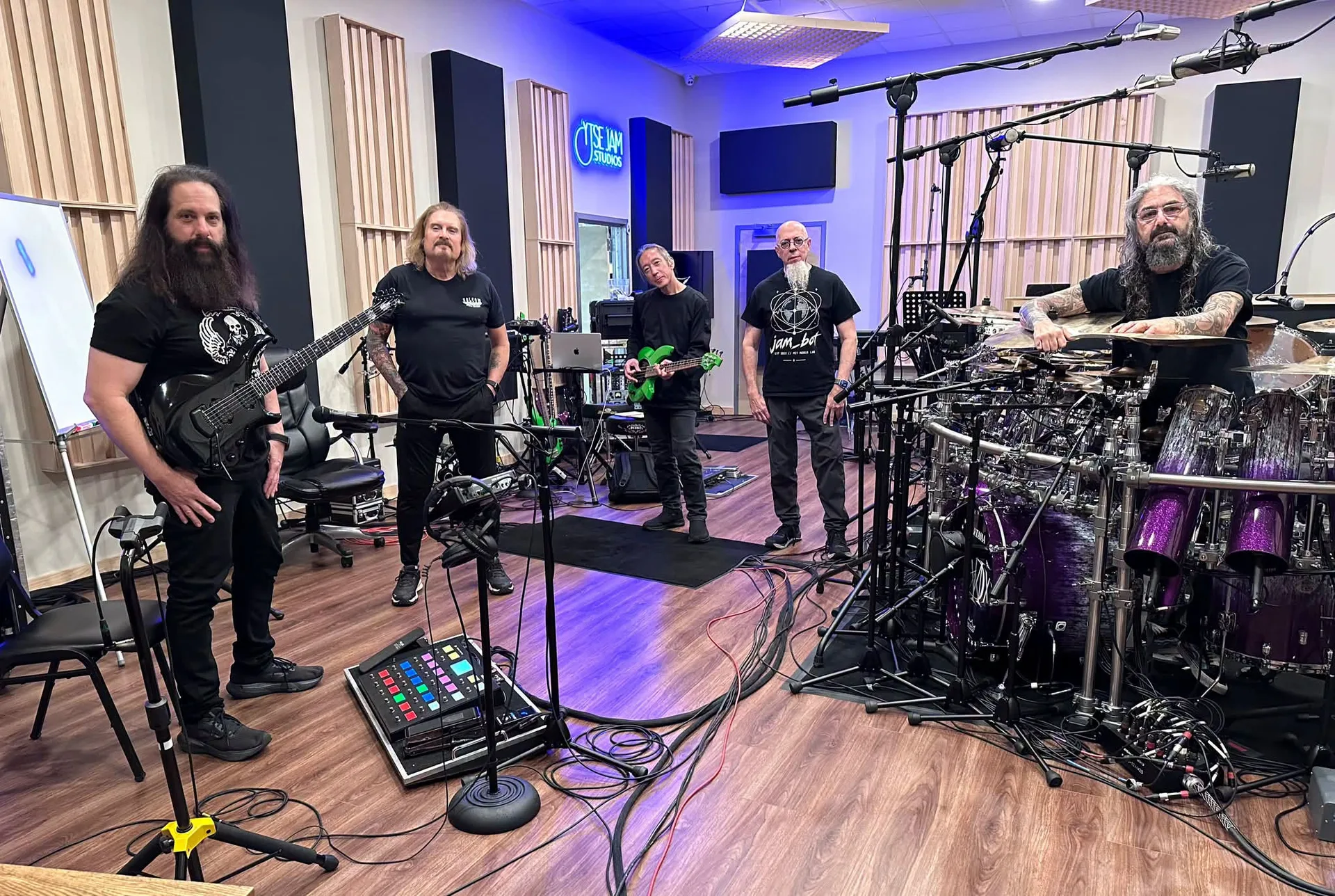 Dream Theater Head Into the Studio for Album No. 17
