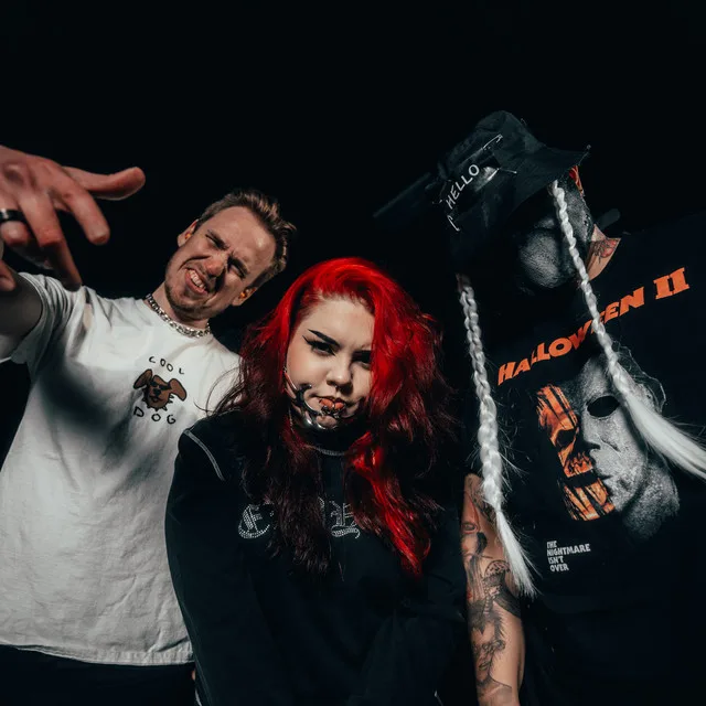 Black Ivar - Waste Of Skin (Müzik Videosu)