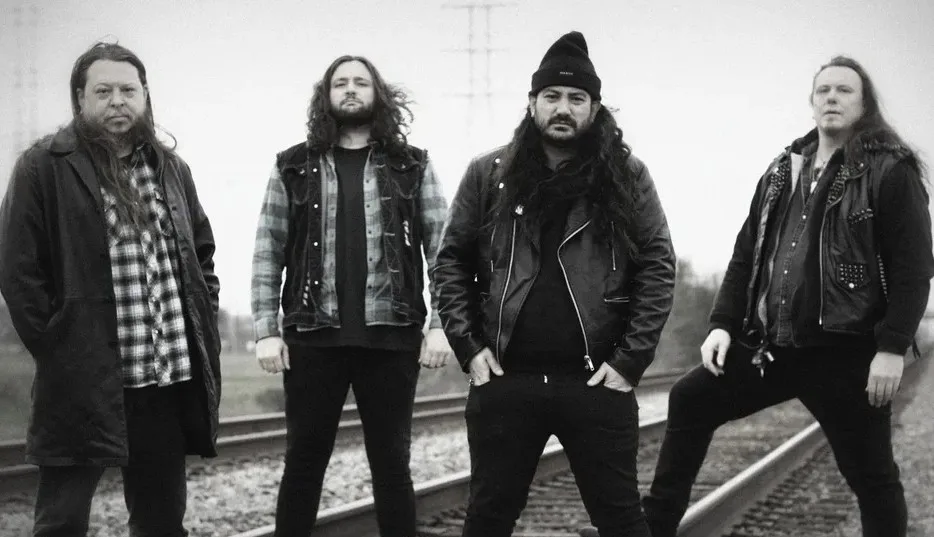 Direlands'ten Kıyamet Habercisi: Doom Metal Gücü Houston'dan Yükseliyor!