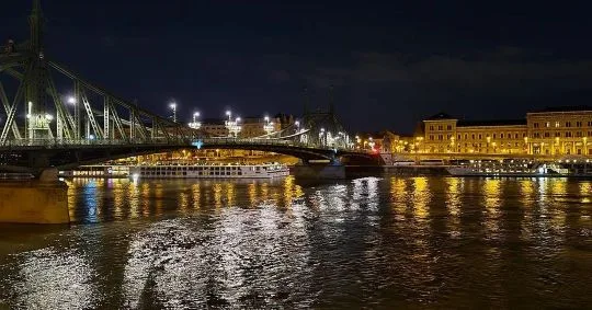Szabadság Bridge
