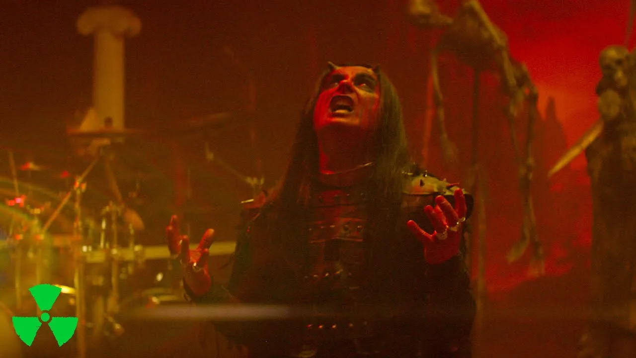 CRADLE OF FILTH - Crawling King Chaos (OFFICIAL VIDEO)