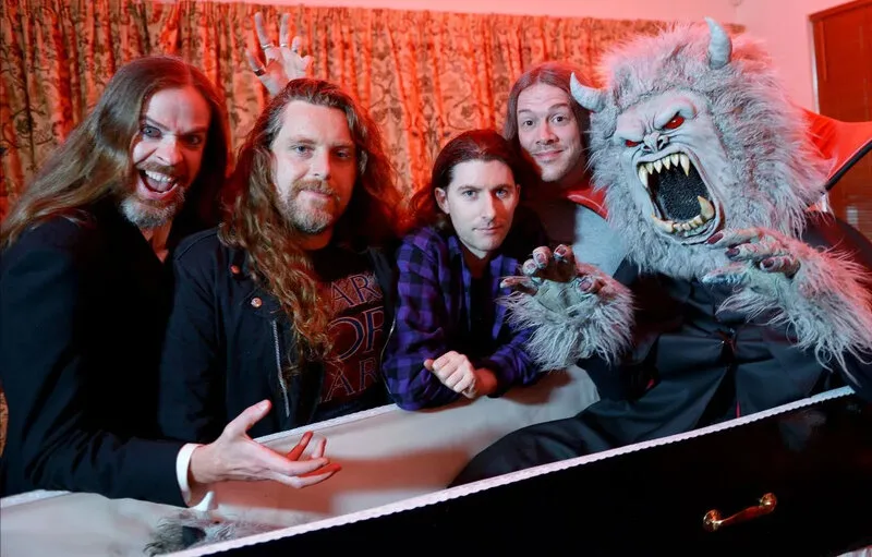 Gama Bomb Yeni Müzik Videosu "Speed Funeral "ı Yayınladı