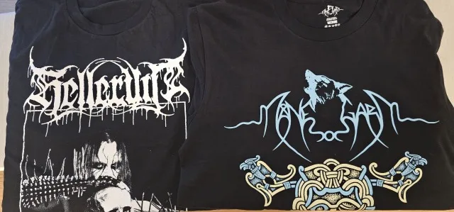 Helleruin t-shirt