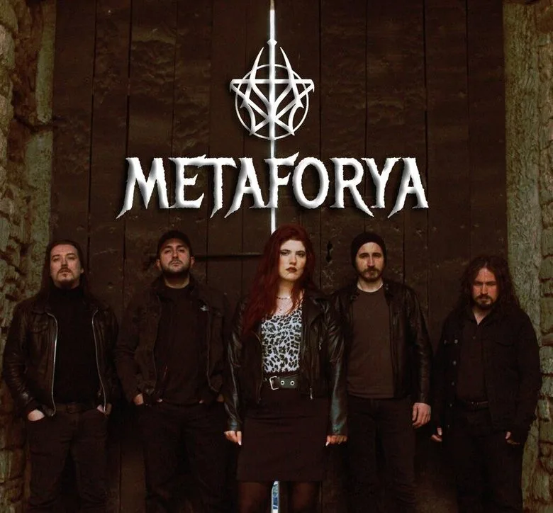 Metaforya'dan Mortal World Lirik Videosu