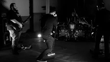 RÄUM - Cursed by the Crown (Live Session)