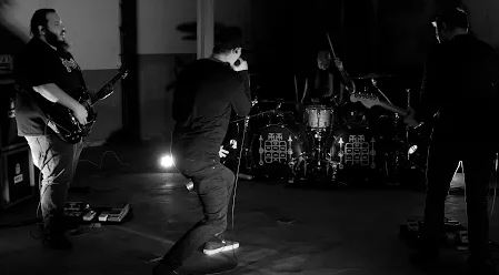 Raum-Band
